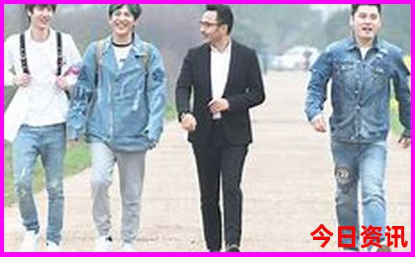 一个人怎么报团旅游